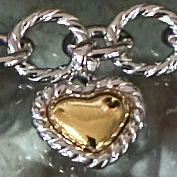 David Yurman
Cable Collectibles® Cookie
Classic Heart Bracelet,
4.5mm - Picture 10 of 16